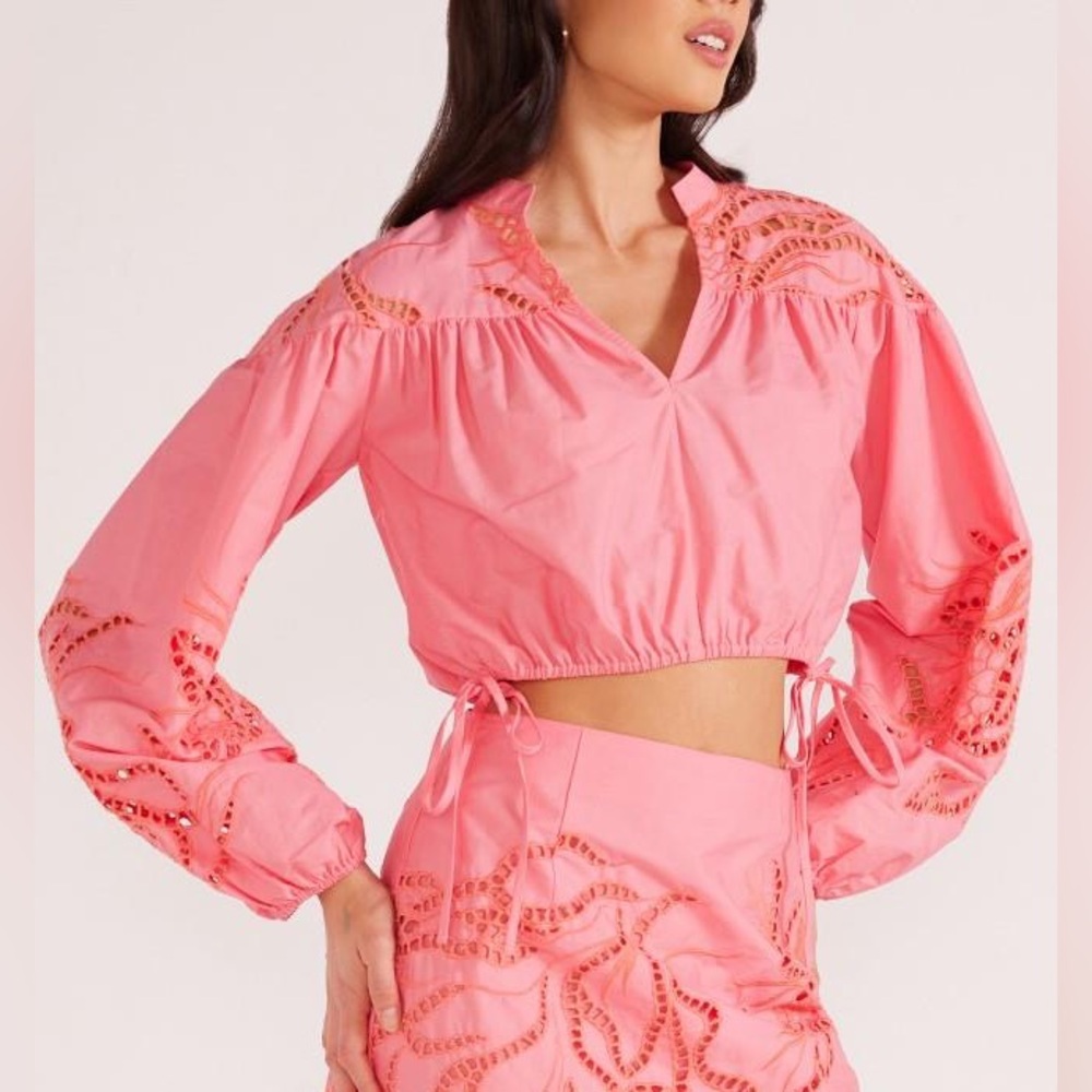 MINKPINK New with Tags! 
DARLA BRODERIE BLOUSE XS